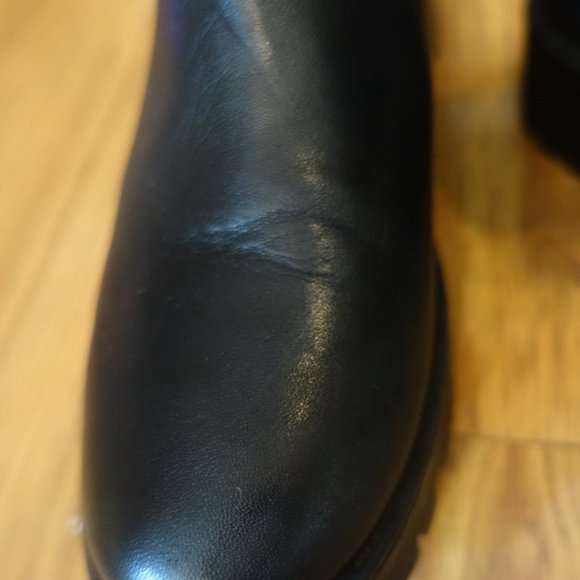 Steve Madden Black Leather Bleeker Platform Lug Chelsea Boot - Picture 2 of 6